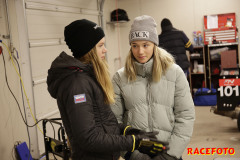 Testdag för Formula Nordic och TCRS på Gelleråsen Arena. Kallt på morgonen, men strålande sol hela dagen.