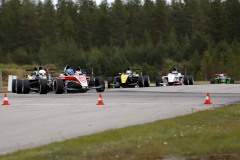 Midnattssolsloppet på Drive Center Arena i Fällfors.