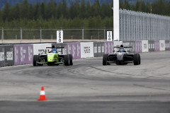 Midnattssolsloppet på Drive Center Arena i Fällfors.