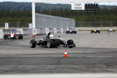 Midnattssolsloppet på Drive Center Arena i Fällfors.