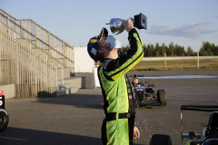 Midnattssolsloppet på Drive Center Arena i Fällfors.