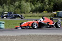 3FN210822-412