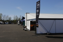 1FN260509-122
