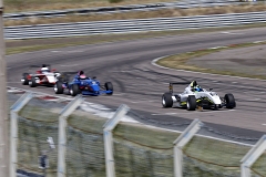 1FN260509-274